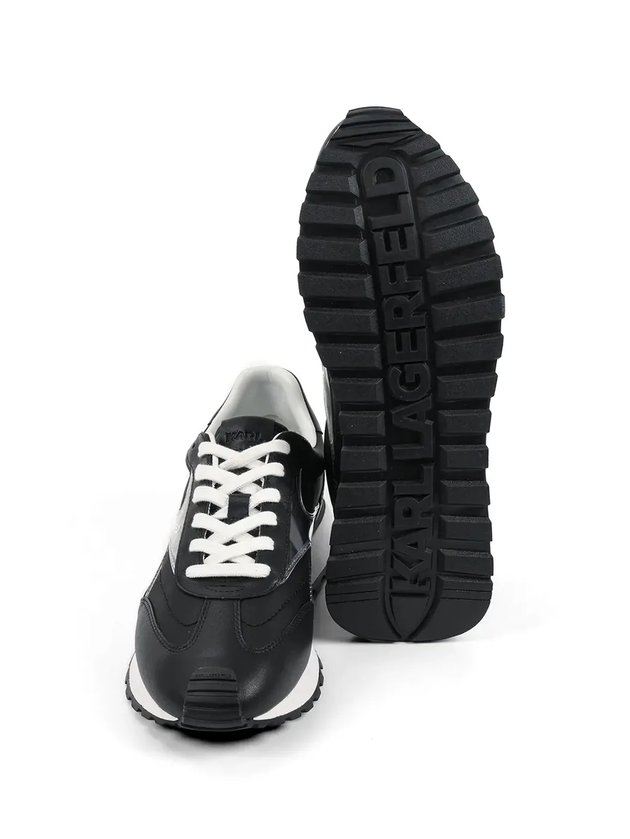 logo-detail panelled sneakers 10