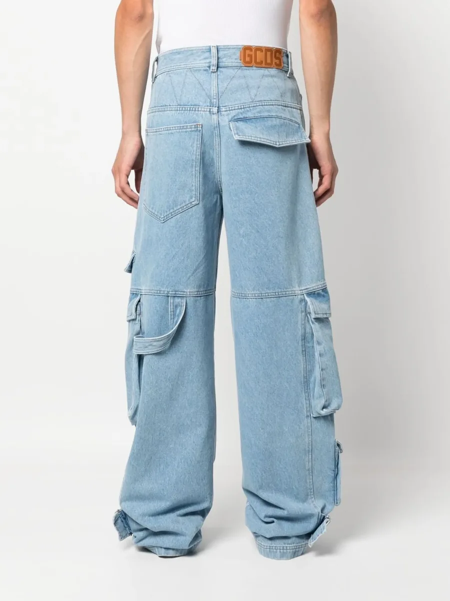 cargo-pocket wide-leg jeans 7