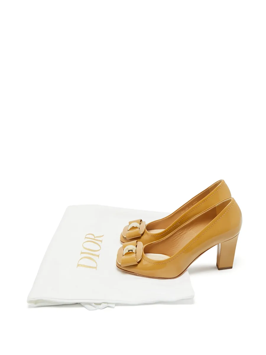 bow pumps 7
