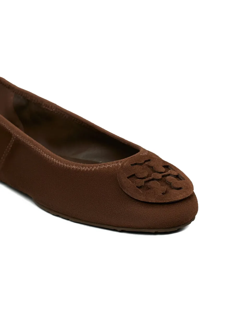 Reva travel ballet 8