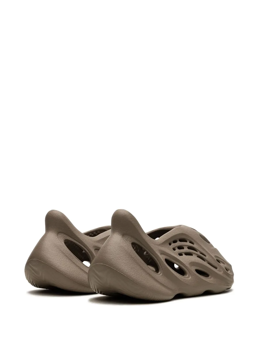 кроссовки YEEZY Foam Runner Stone Taupe 6