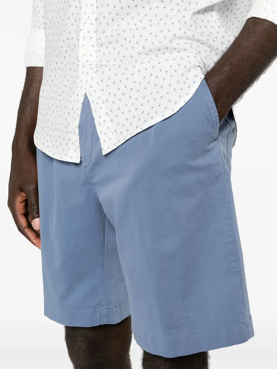 mid-rise chino shorts 10