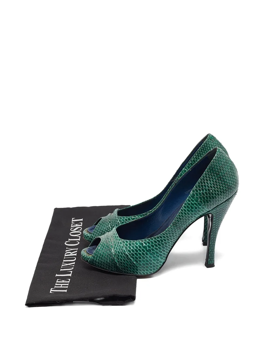 1038768 Green 9