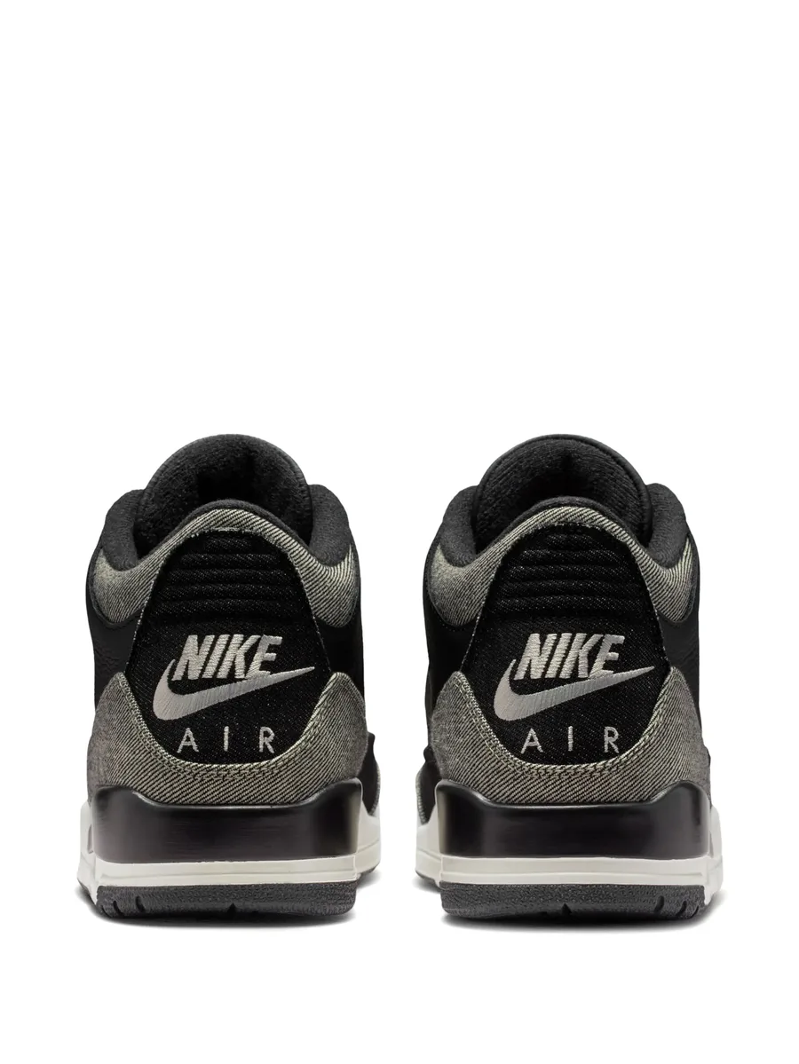кроссовки Air Jordan 3 из коллаборации с Jordan 4