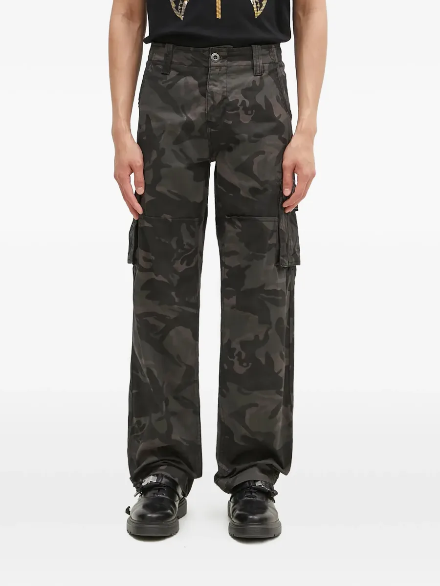 Jat camouflage cargo trousers 2