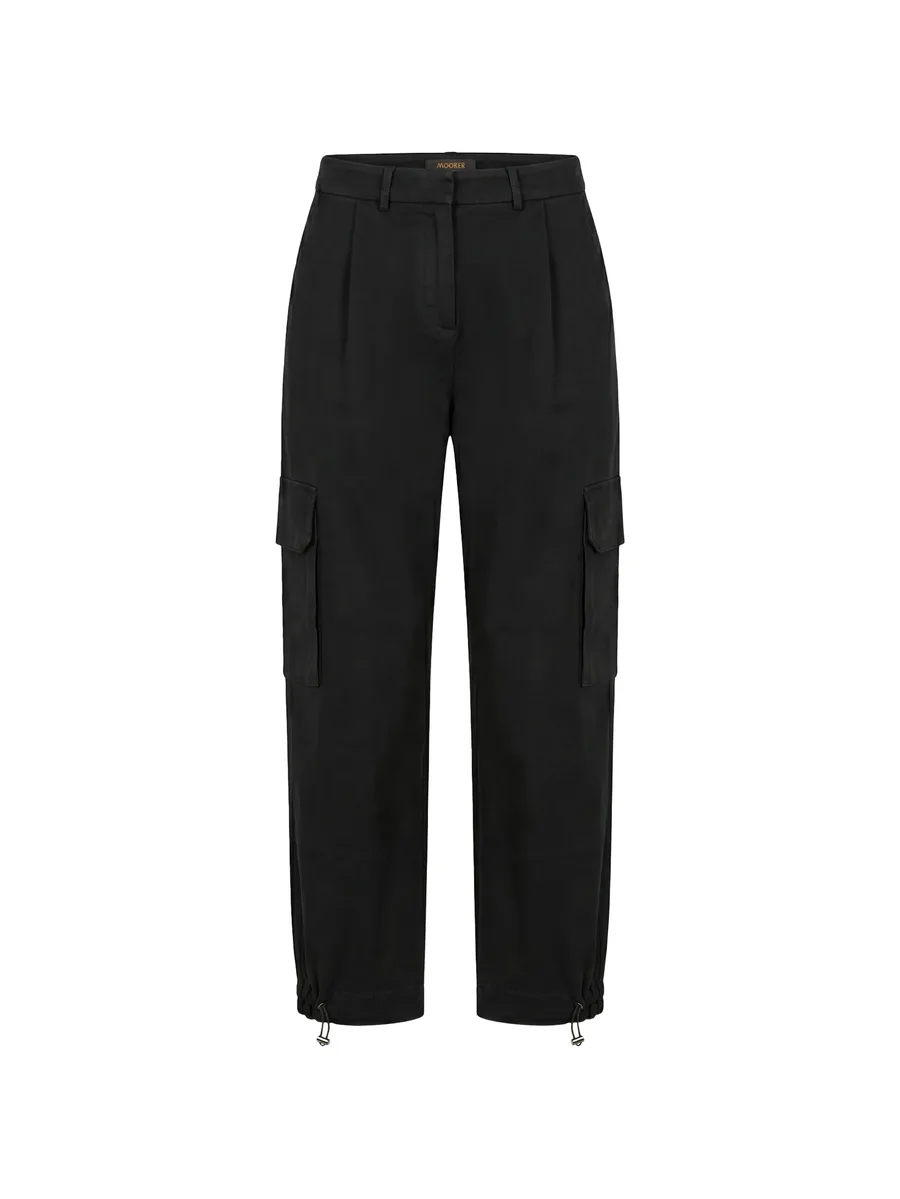 wide-leg cargo pants 1