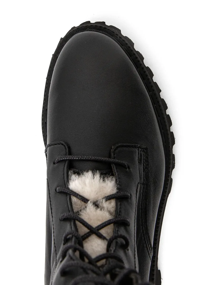 leather boots 8