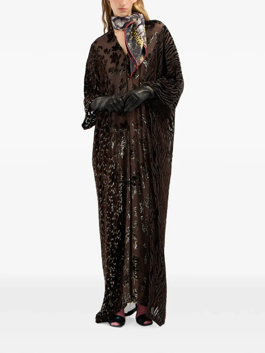 sequin-embellished velvet-motif dress 2