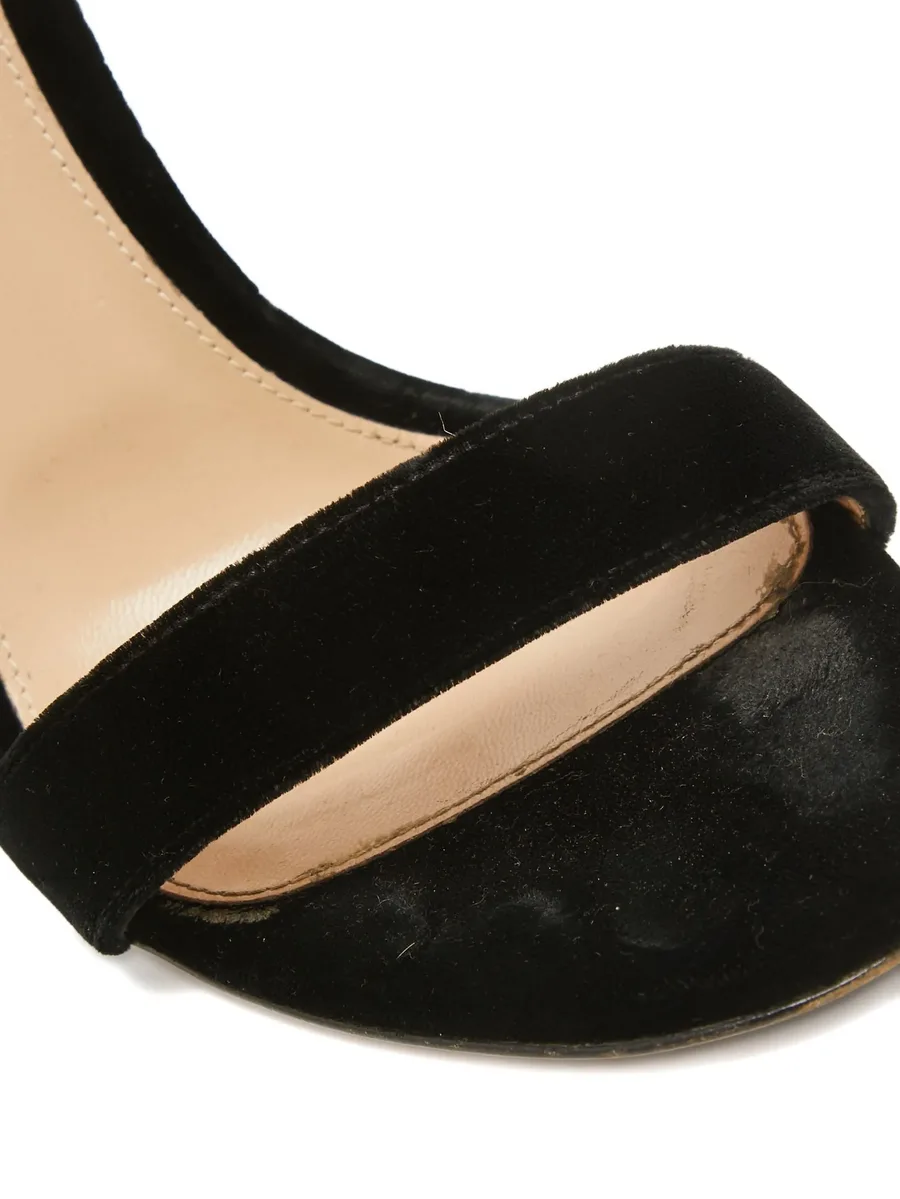 pre-owned 120mm velvet sandals 11