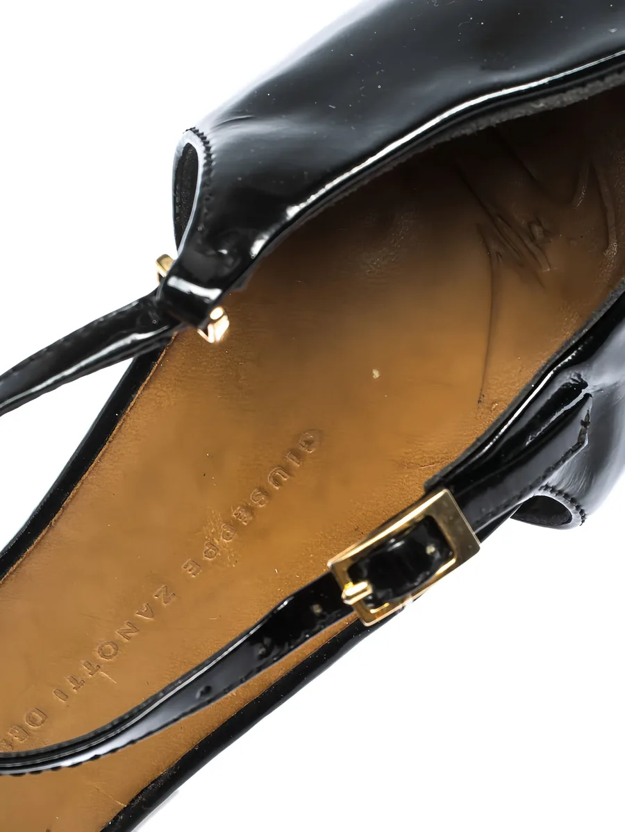 pre-owned 95mm patent leather buckle sandals 9