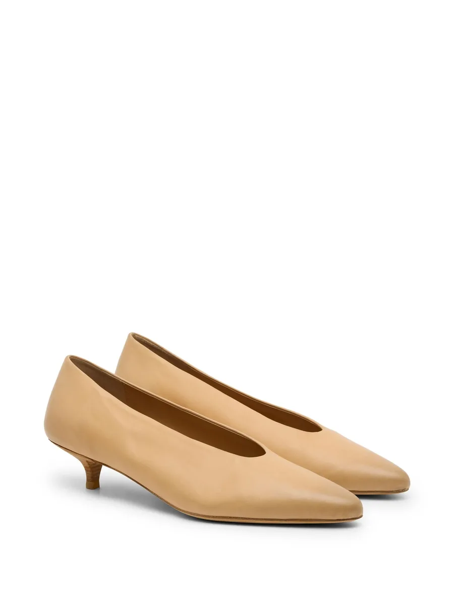 leather pumps 2