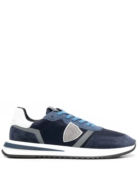 logo-patch panelled sneakers