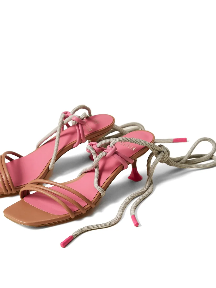 босоножки в стиле колор-блок из коллаборации с Myfo 6