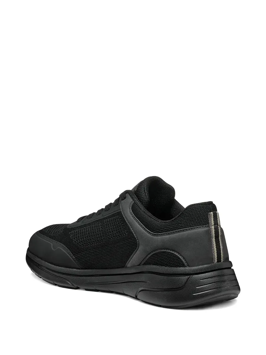 mesh-panels sneakers 8