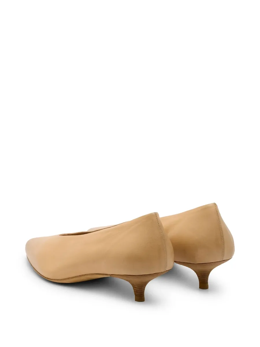 leather pumps 3