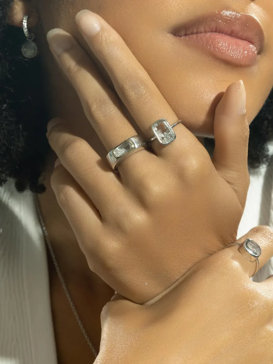 Dalila Cigar Band diamond ring 1