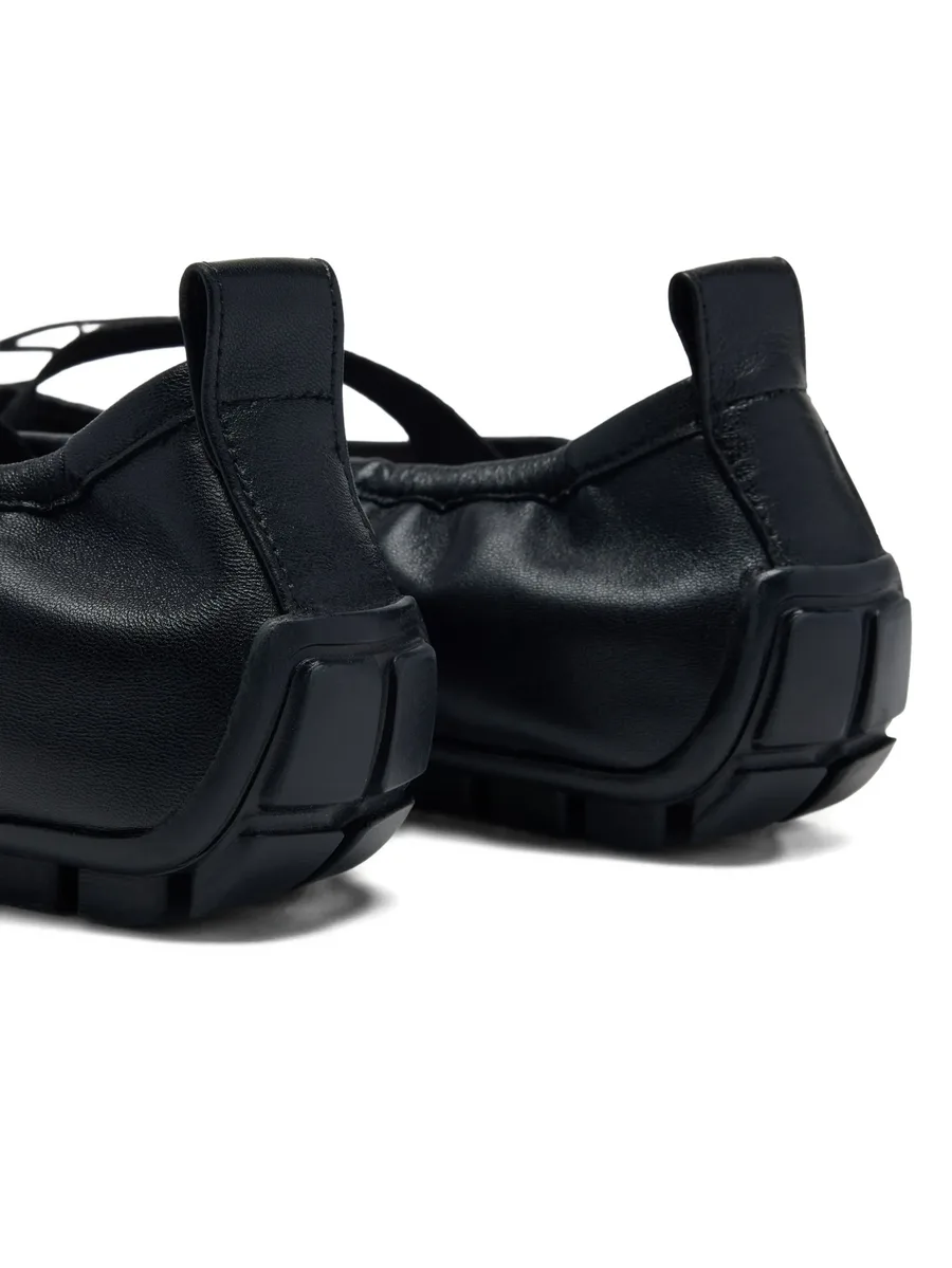 Grip cross-strap ballet flats 5