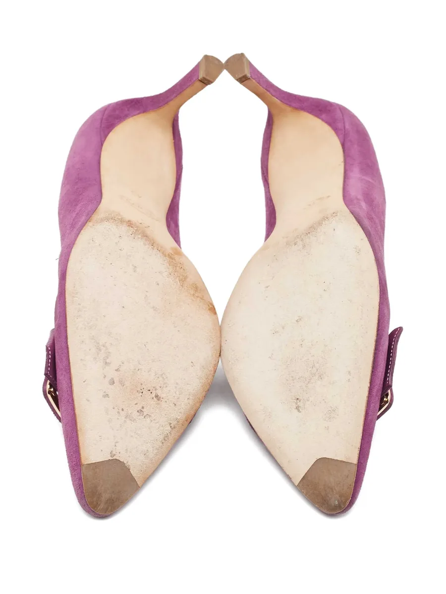buckle-detail pointed-toe pumps 10