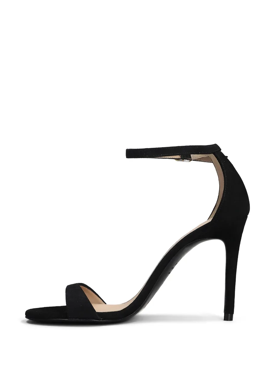 Nudist sandals 5