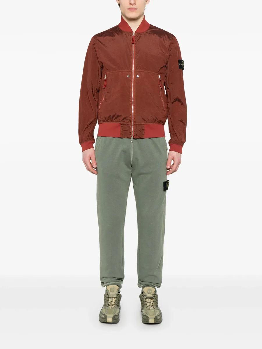 Compass-badge bomber jacket 4
