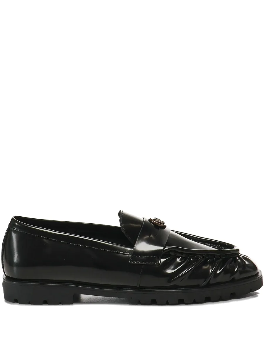 pleated logo-plaque loafers 2