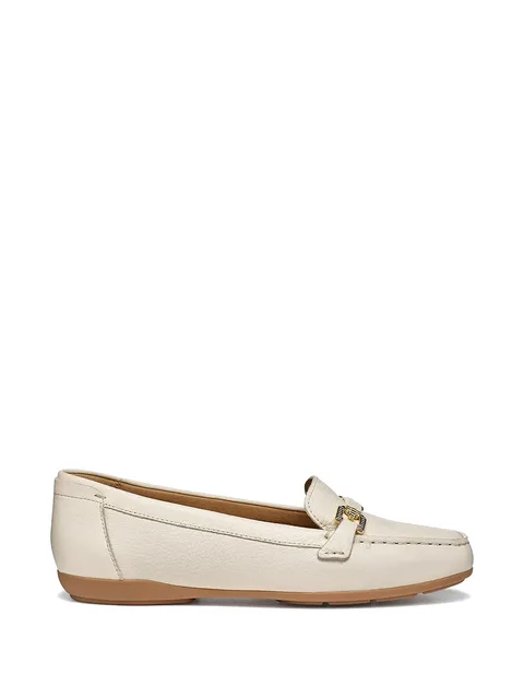 Annytah Moc buckle loafers