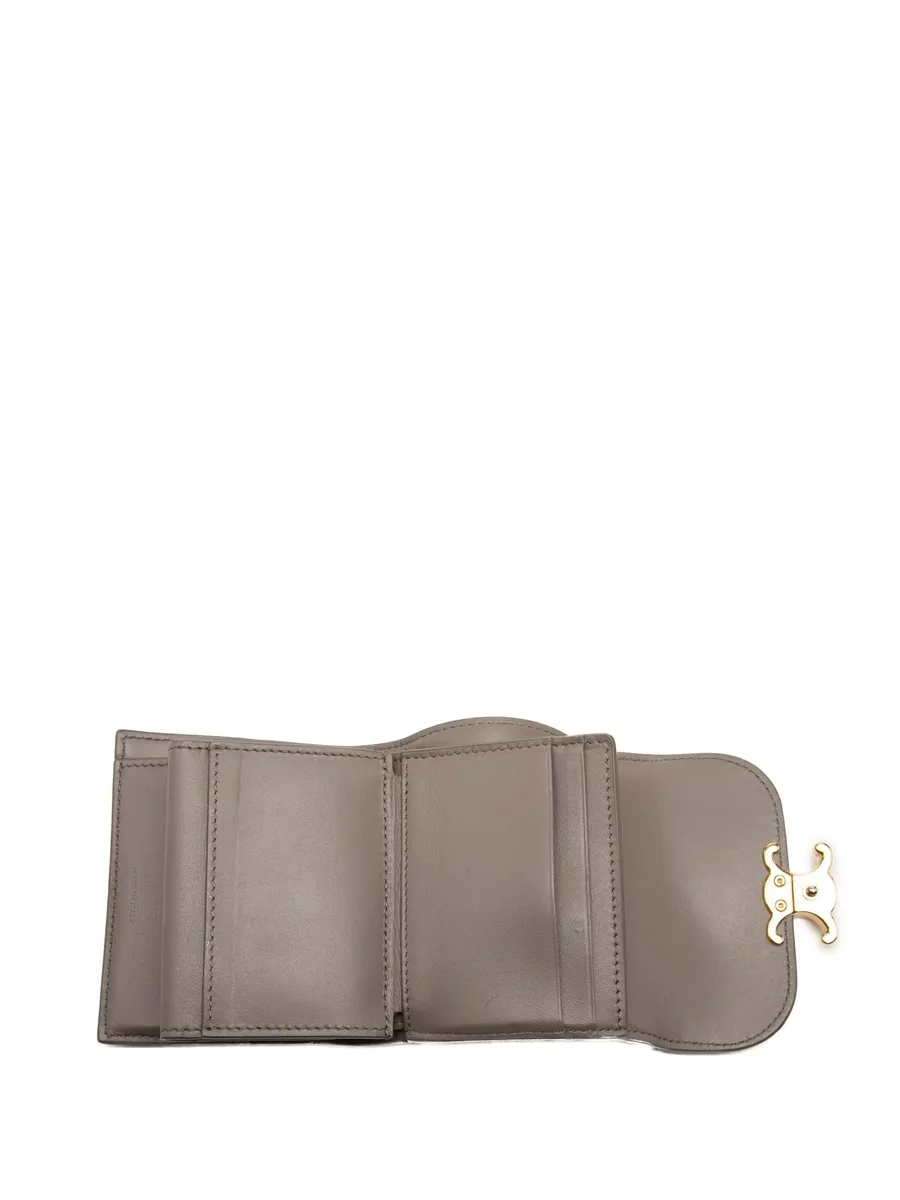 кошелек Shiny Calfskin Triomphe Flap Wallet (2022 год) 11