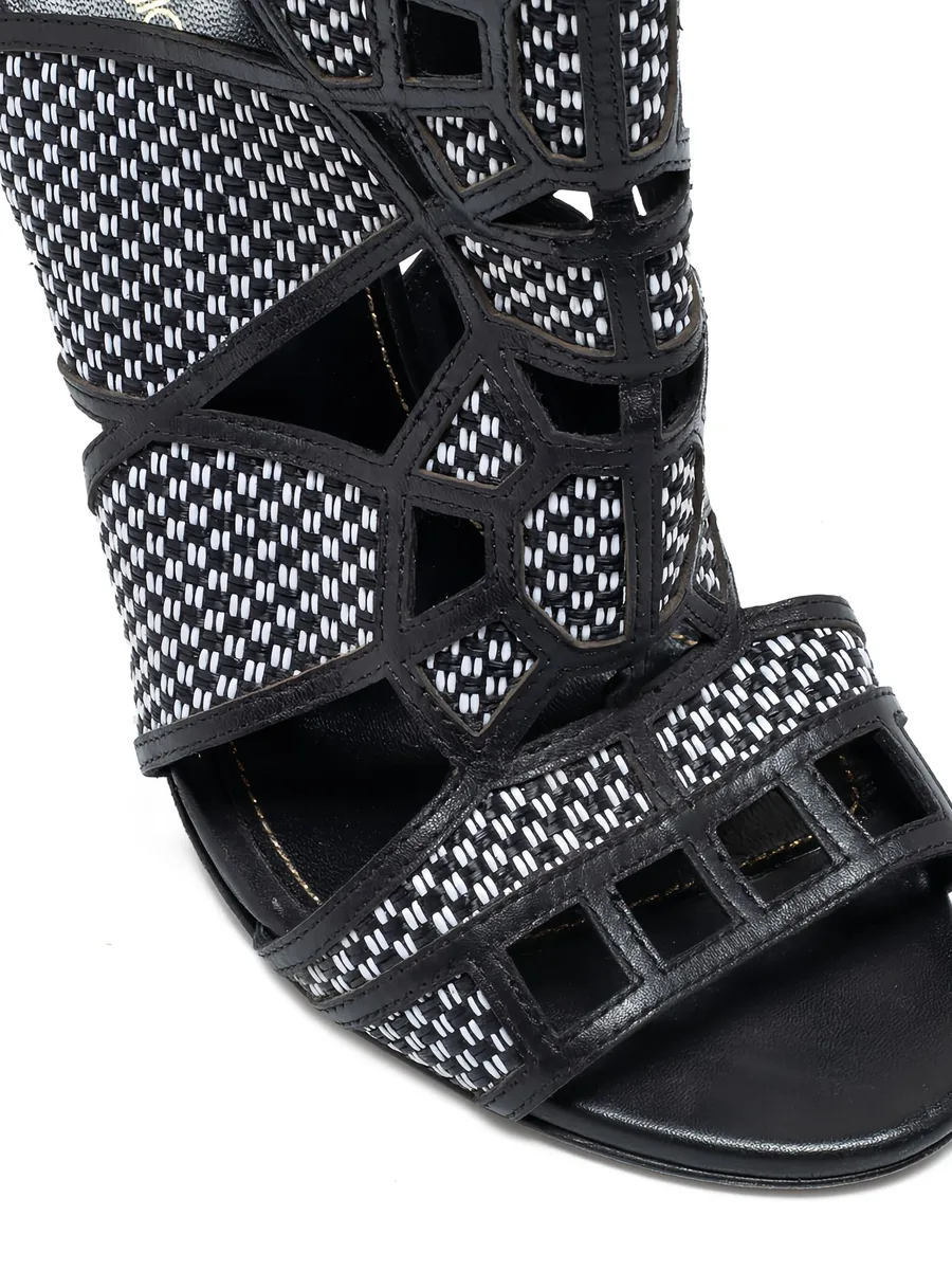 pre-owned 110mm cut-out pumps 12