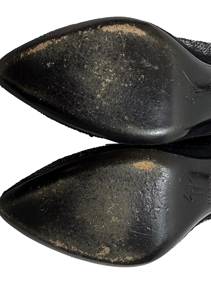 sequinned almond-toe pumps 14