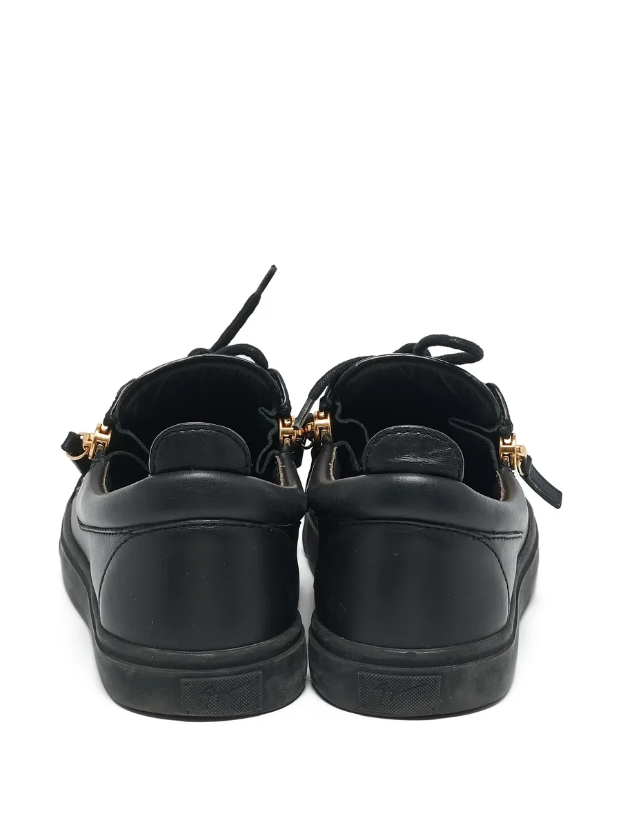 pre-owned leather sneakers 8