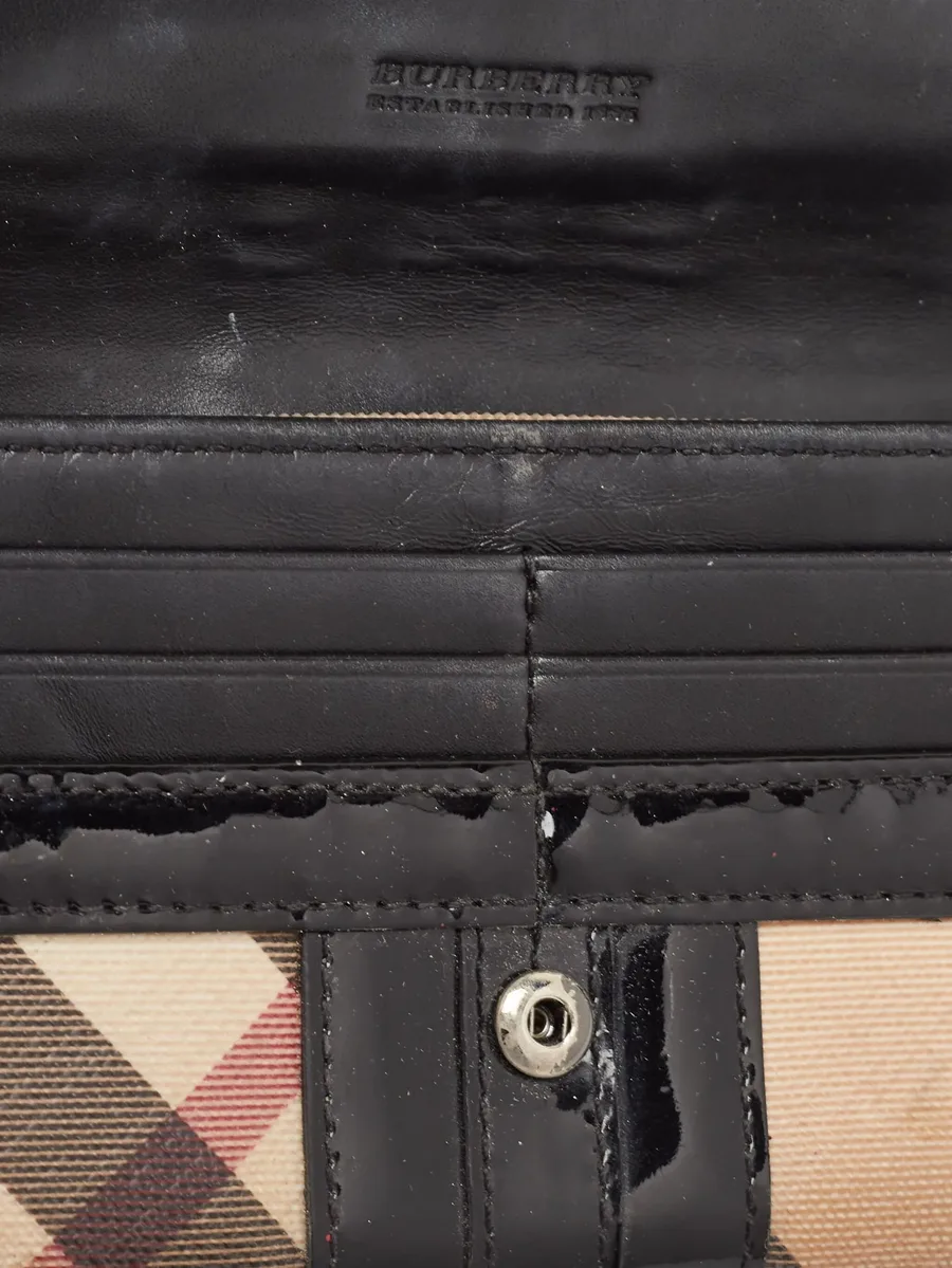Vintage Check-patterned wallet 12