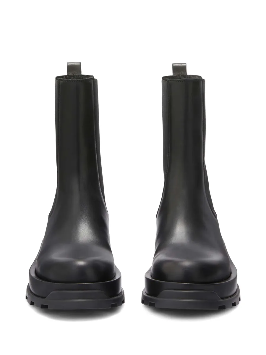 leather chelsea boots 8