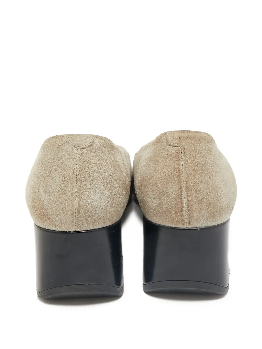 Double T suede pumps 3