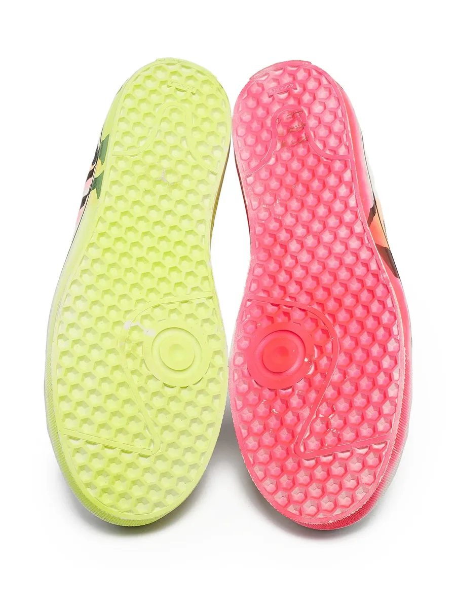 Pre-Owned canvas printed sneakers 7
