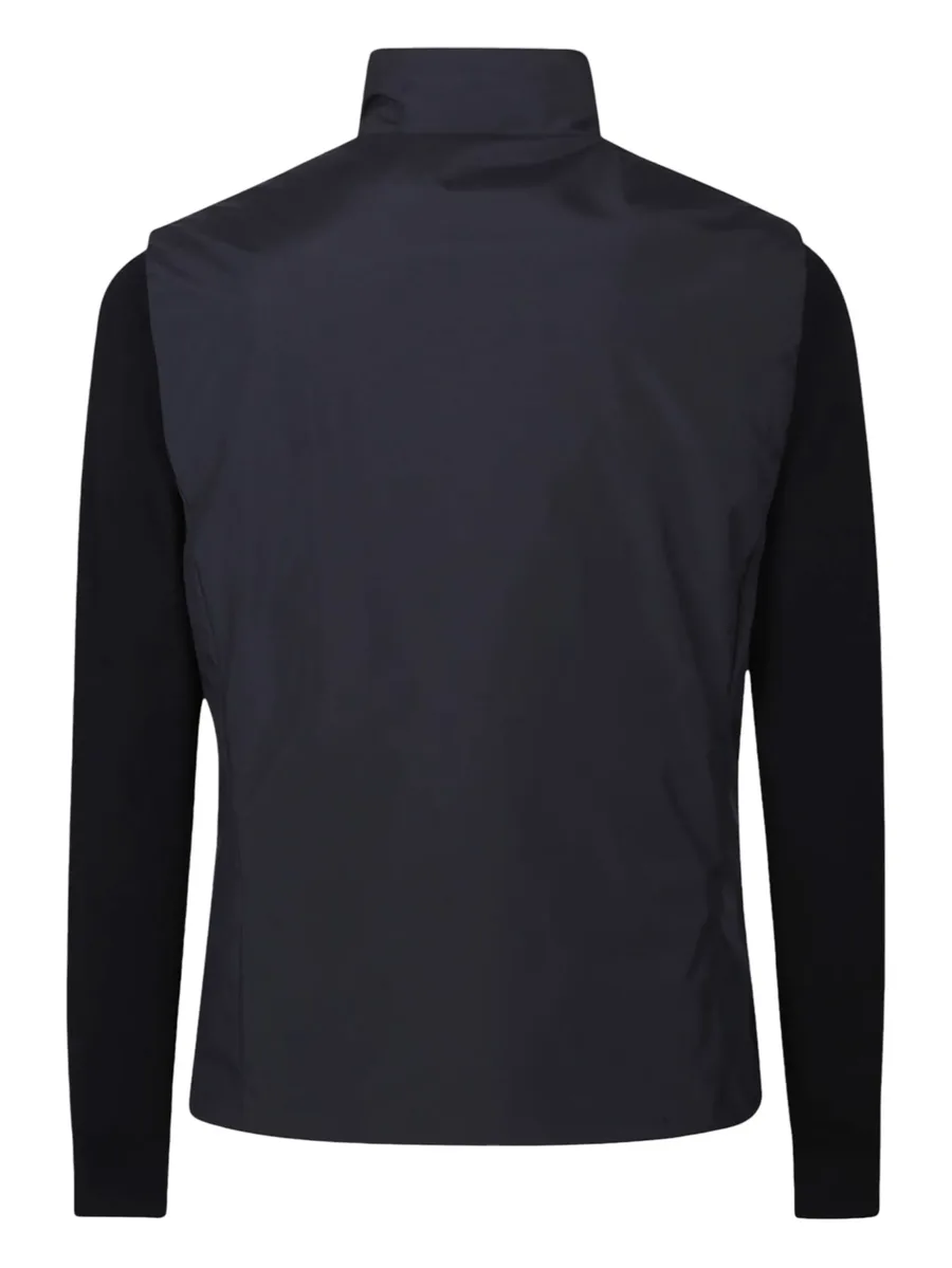 zip-up bomber jacket 3