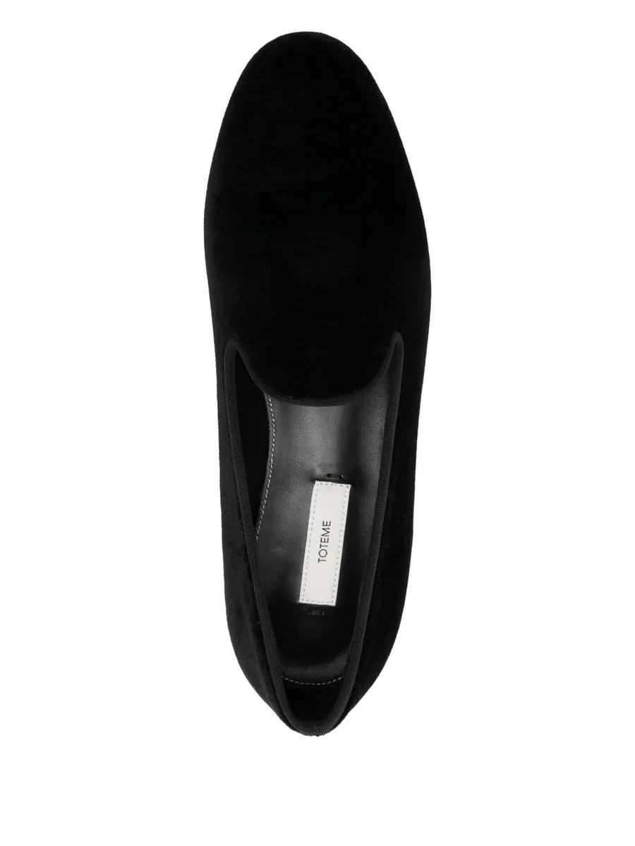 pointed-toe loafers 7