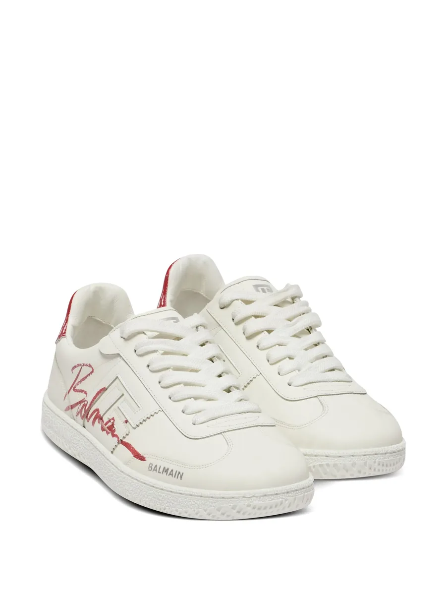 Swan-Lipstick trainers 3
