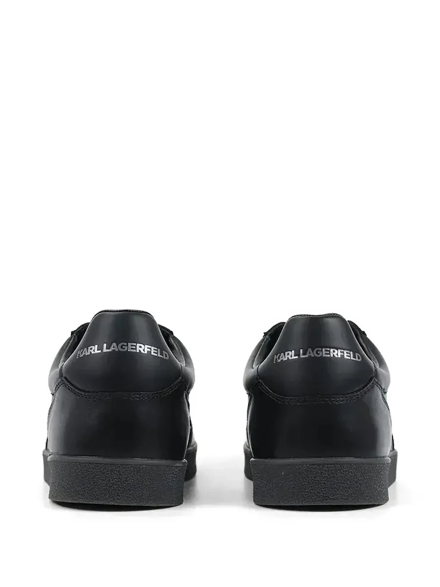 casual low-top sneakers 5