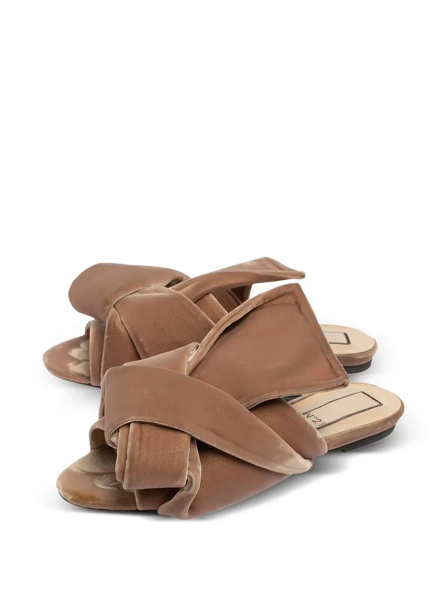 Pre-owned knotted velvet slide sandals 8