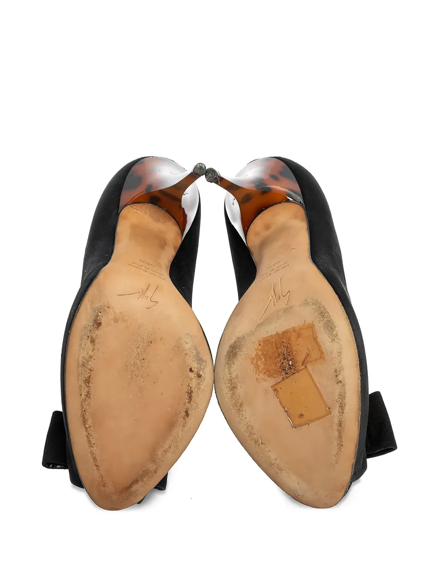 satin pumps 12