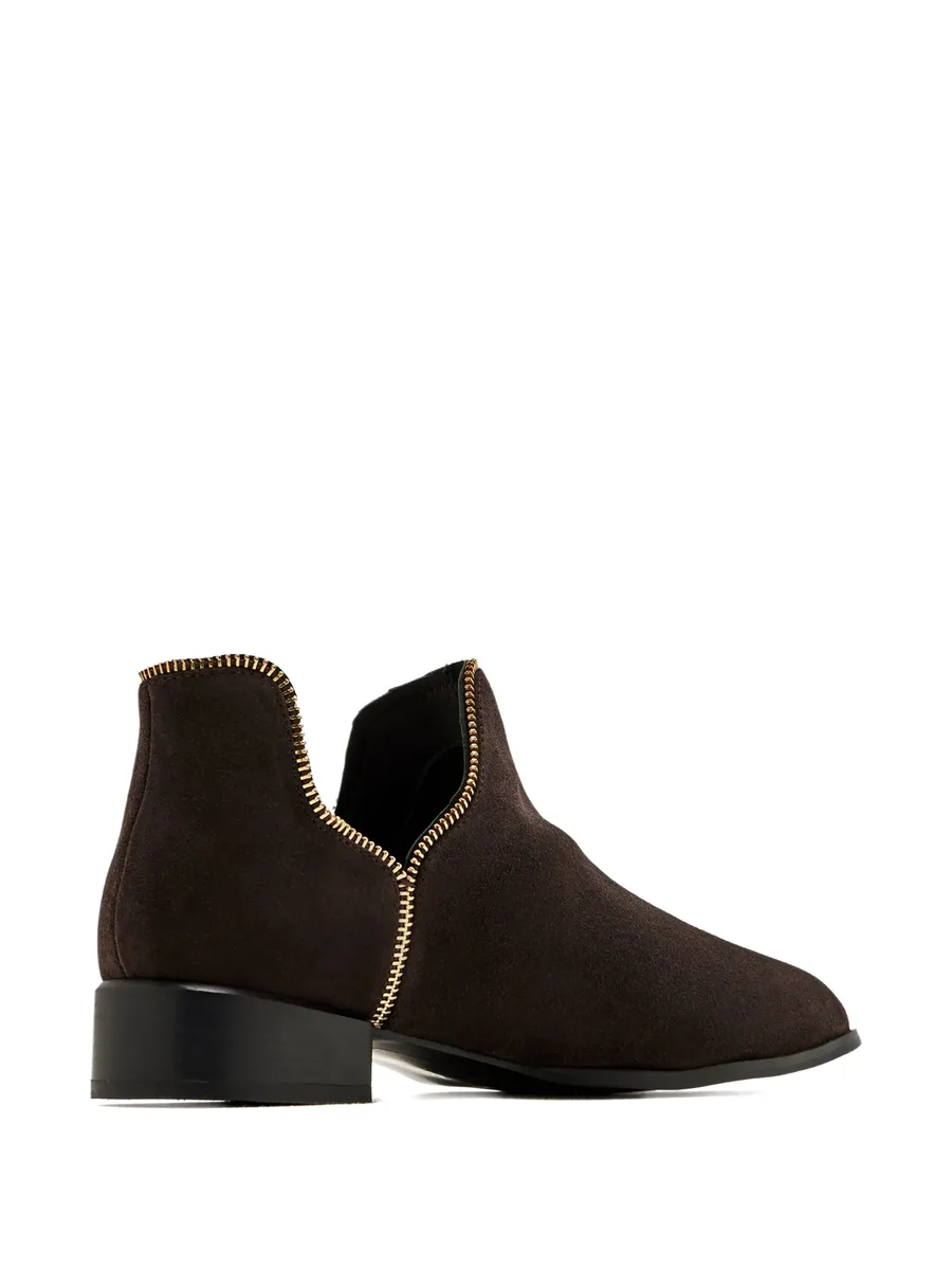 zip-detail boots 5