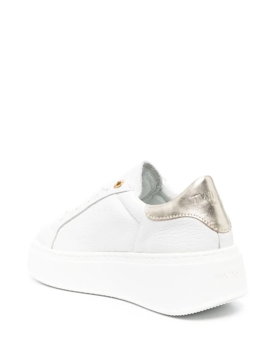 contrasting-heel leather trainers 6