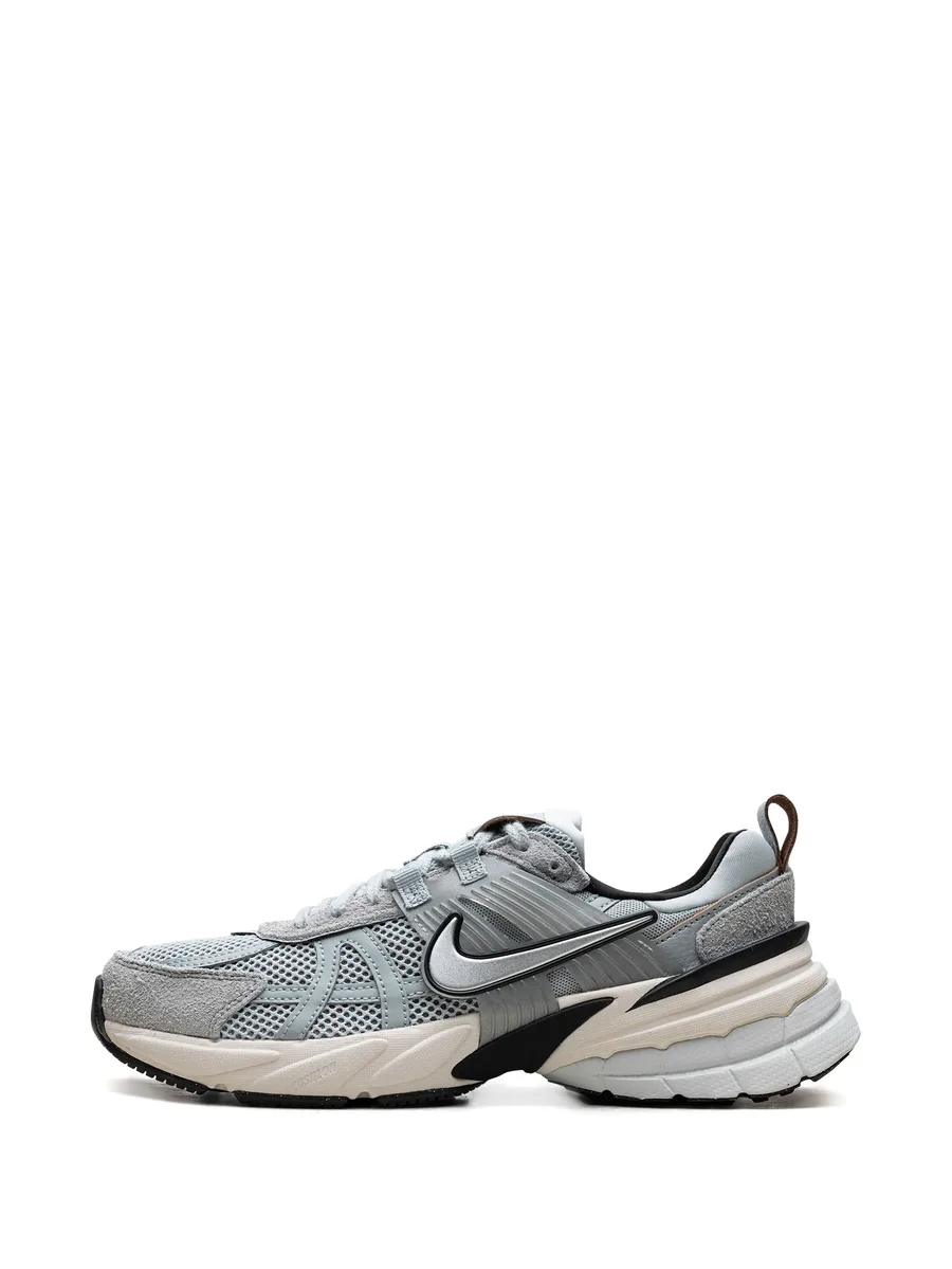 кроссовки V2K Run Light Pumice Black Chrome 9