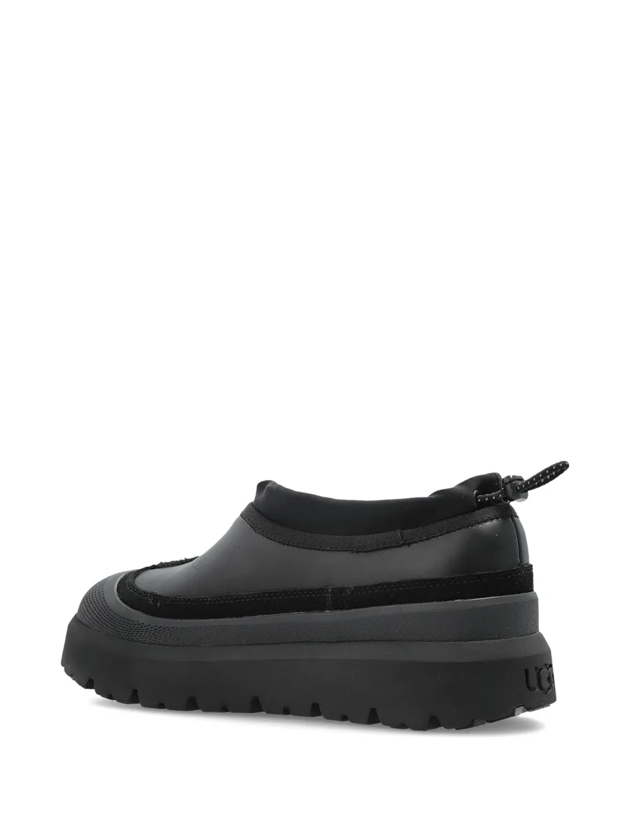 Tasman Weather Hybrid trainers 6