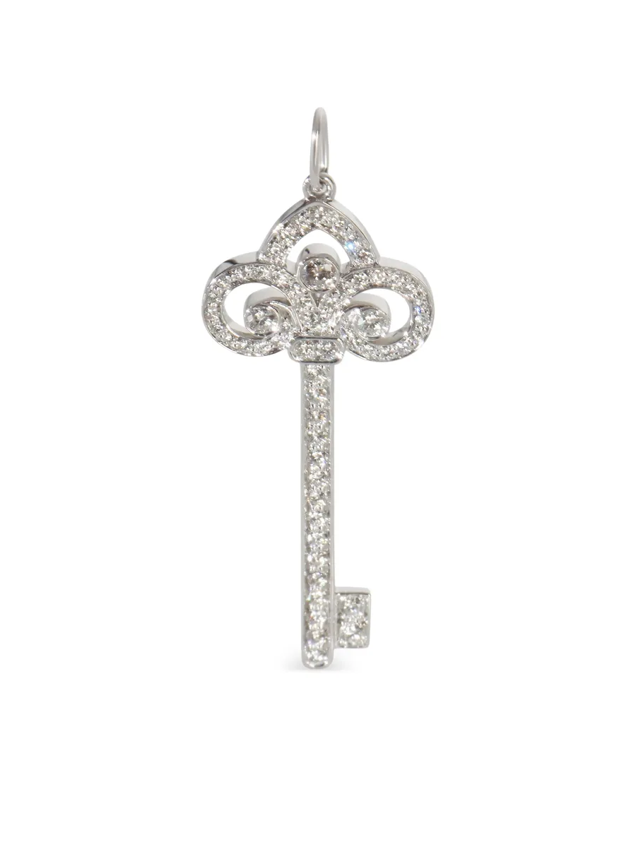 Fleur De Lis diamond pendant 1
