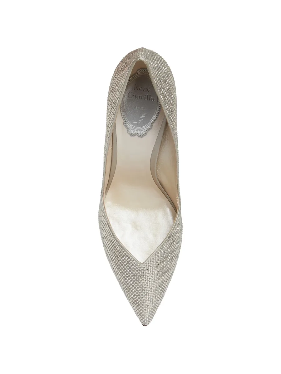 pointed-toe pumps 5