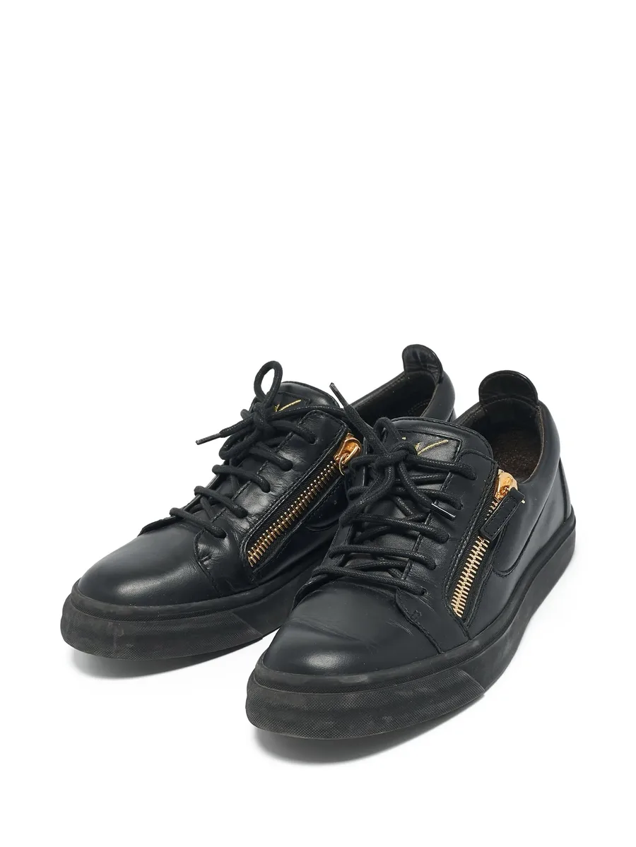 pre-owned leather sneakers 6