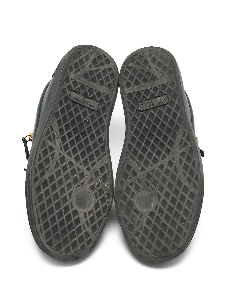 pre-owned leather sneakers 10