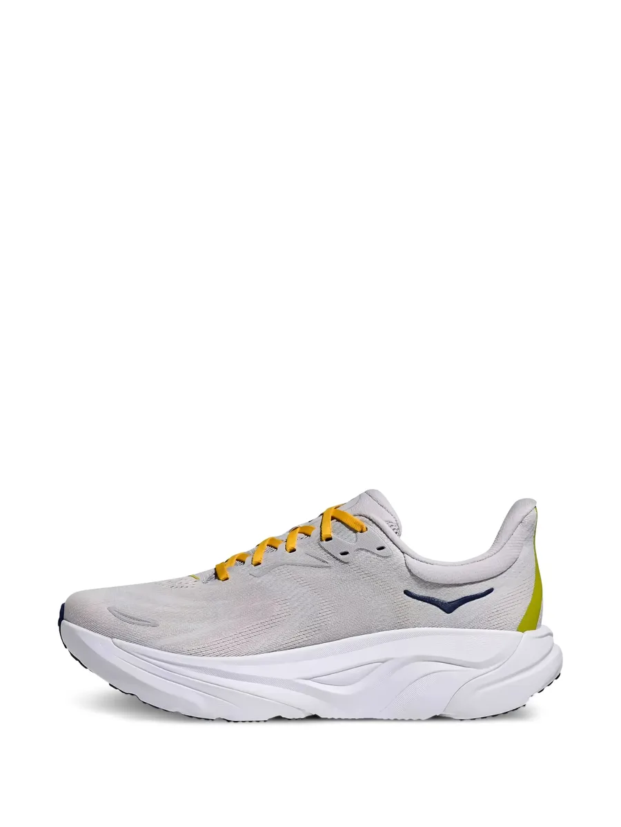 Arahi 8 sneakers 5