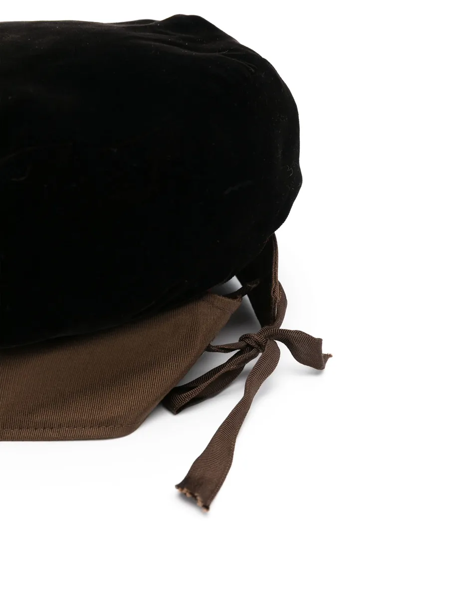 2000s silk hat 4